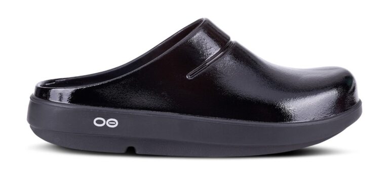 OOFOS Unisex OOcloog Clog: How to Choose the Right Size